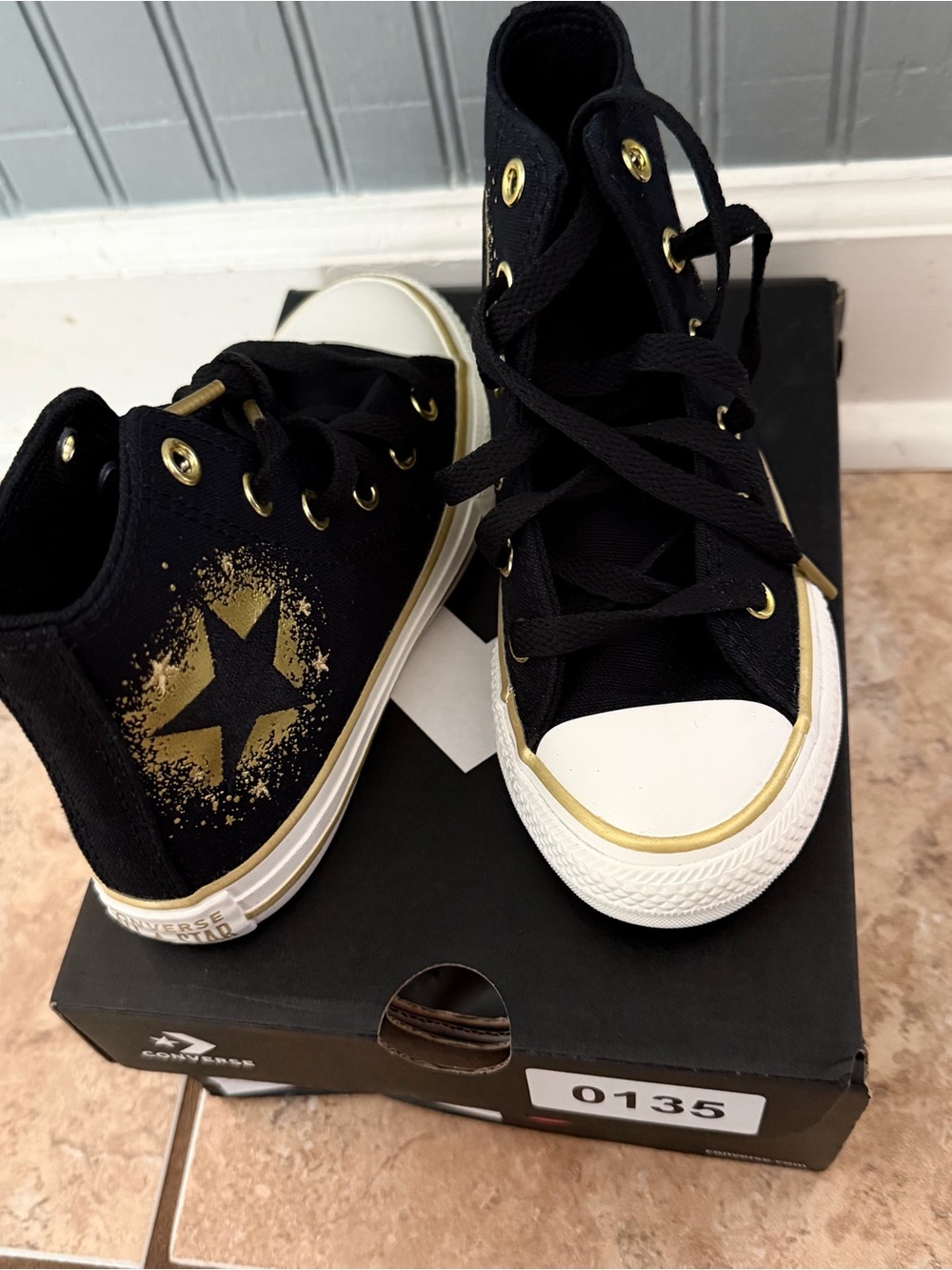Converse CHUCK TAYLOR Black/Gold/White high top 11C